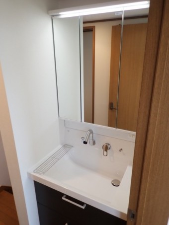 水廻り＆内装リフレッシュで収納力もUP安心快適生活　大田区K様邸